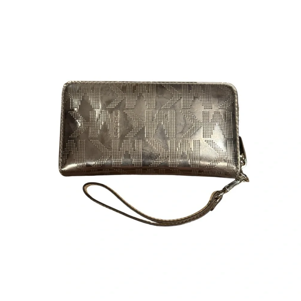 Michael Kors Silver Wristlet Wallet